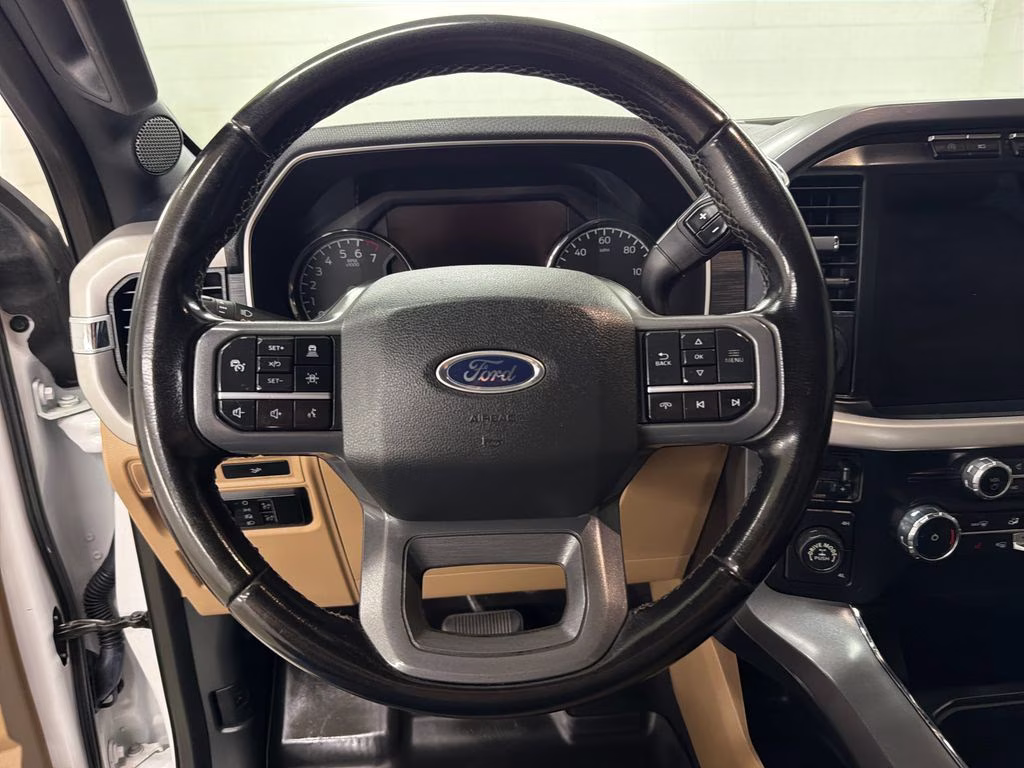 2023 Oxford White Ford F-150 XLT 4X4 Truck