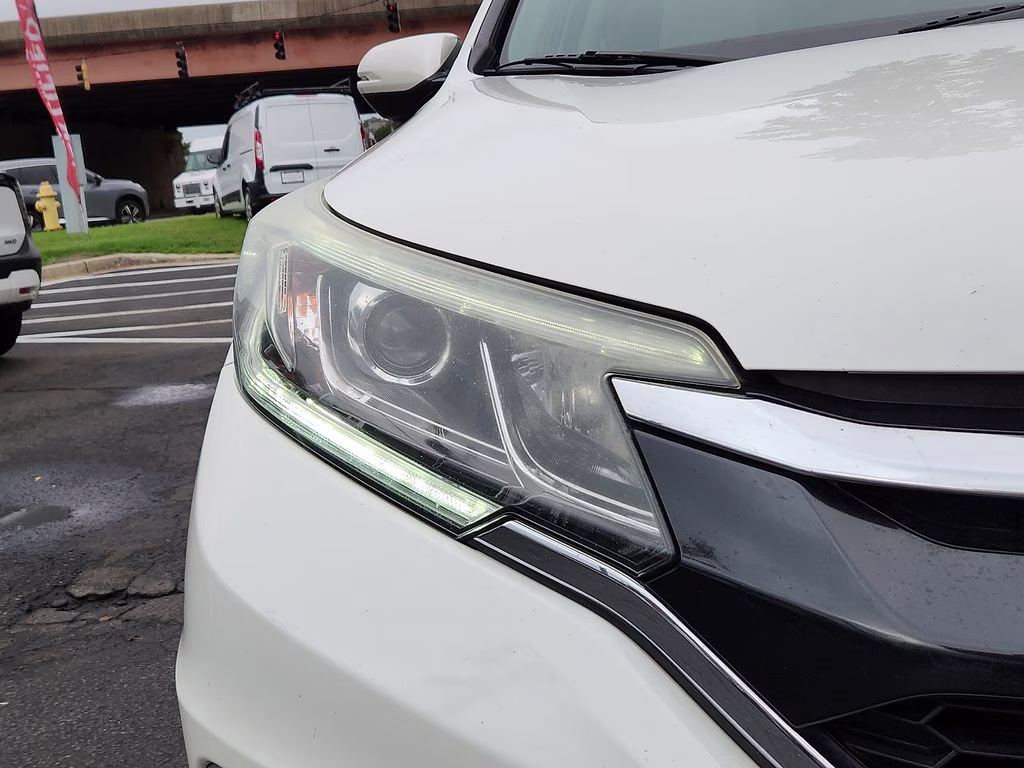 2016 White Diamond Pearl Honda CR-V Touring AWD SUV