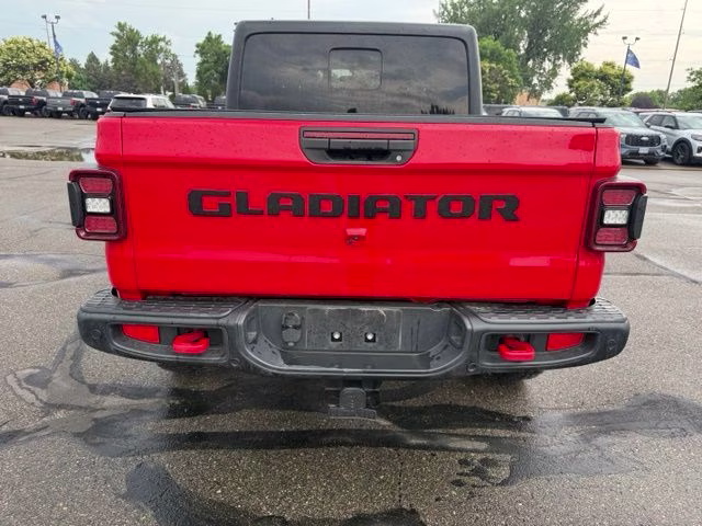 2020 Firecracker Red Clearcoat Jeep Gladiator Sport 4X4 Truck