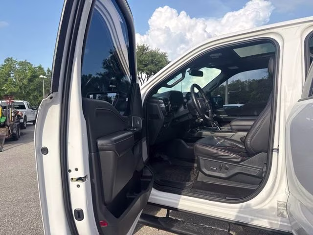 2021 Oxford White Ford F-150 XLT Crew Cab Pickup 4X4 Truck