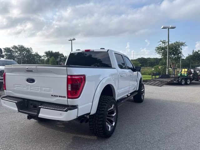 2021 Oxford White Ford F-150 XLT Crew Cab Pickup 4X4 Truck
