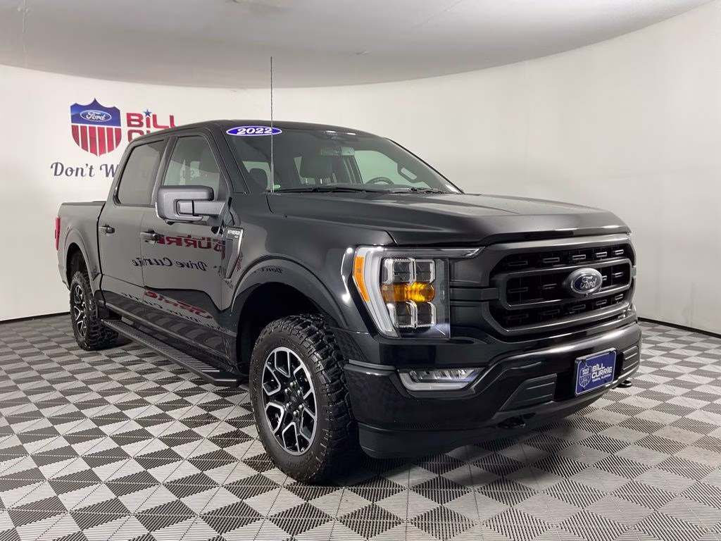2022 Black Metallic Ford F-150 XLT 4X4 Truck