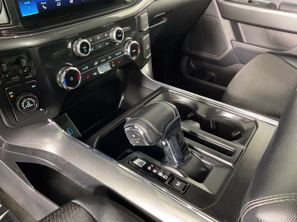 2022 Black Metallic Ford F-150 XLT 4X4 Truck