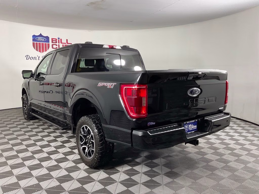 2022 Black Metallic Ford F-150 XLT 4X4 Truck