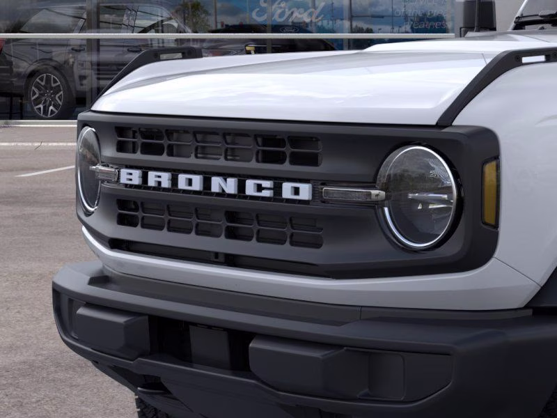 2026 Oxford White Ford Bronco Big Bend 4X4 SUV