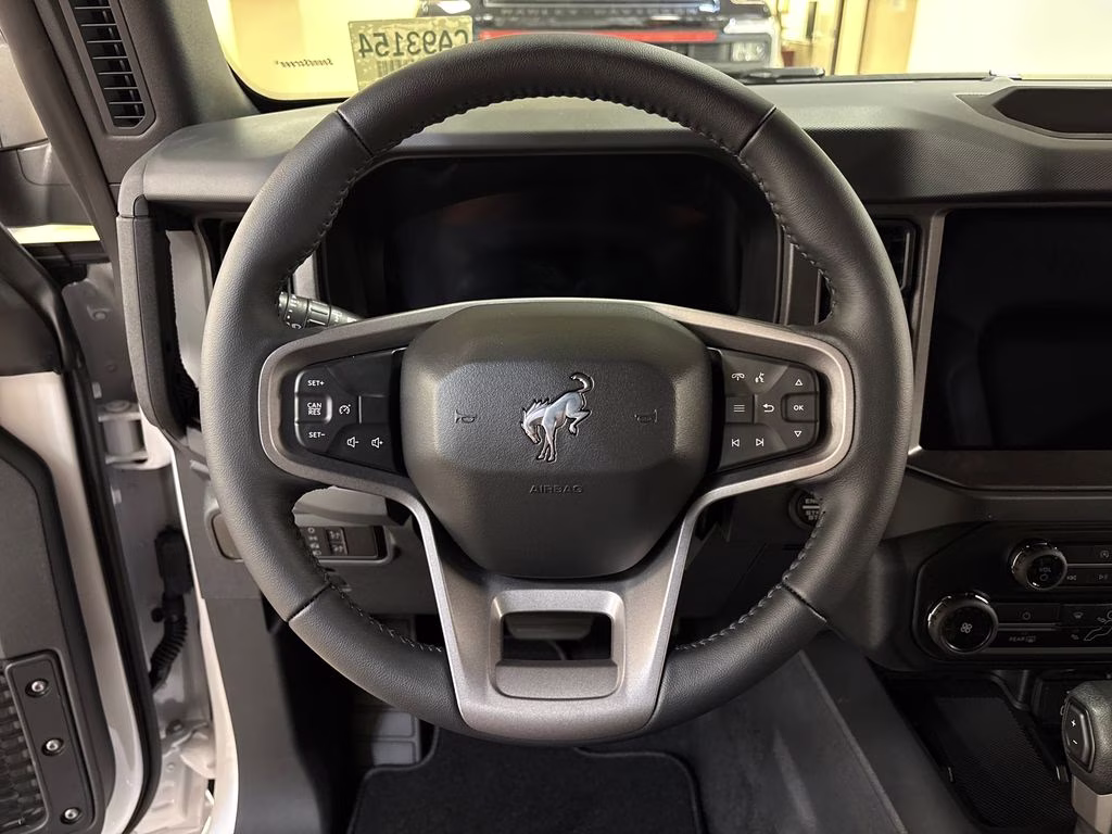 2026 Oxford White Ford Bronco Big Bend 4X4 SUV