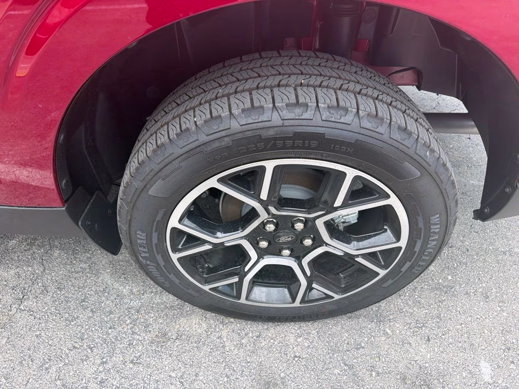 2025 Ruby Red Metallic Ford Maverick Lariat AWD Truck
