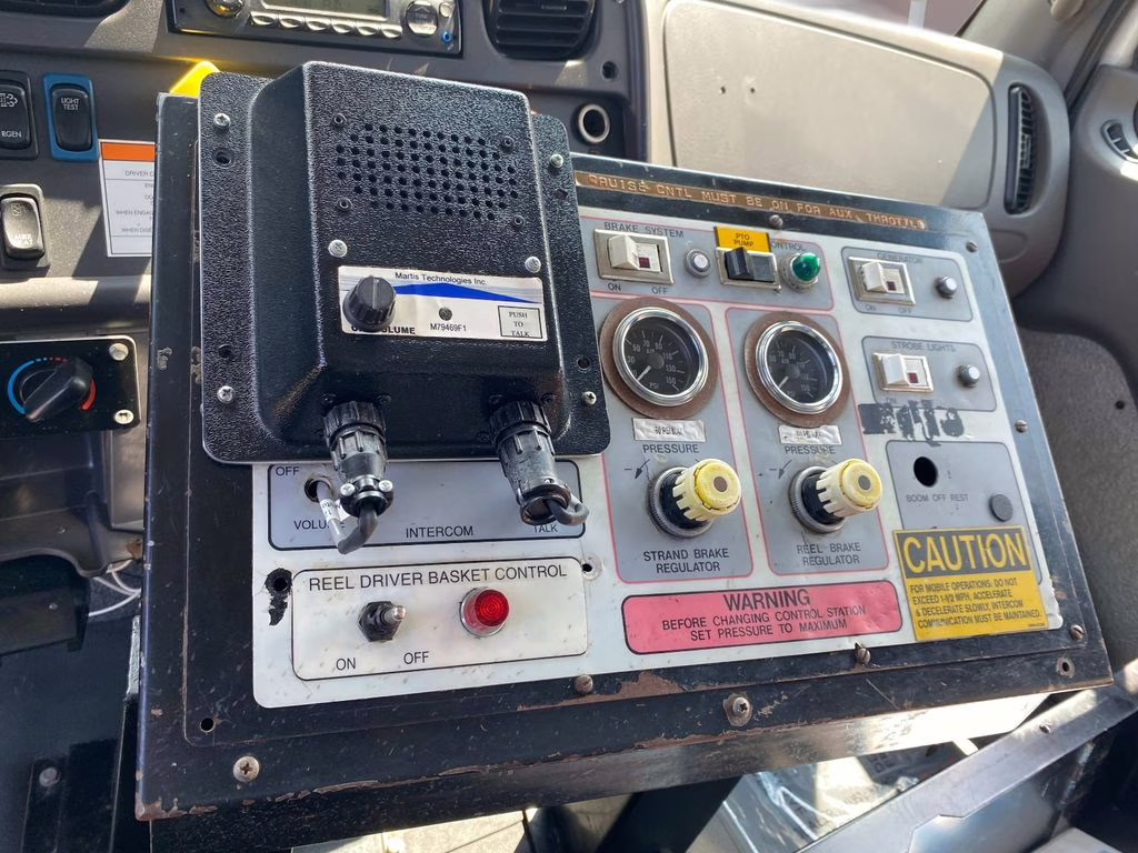 2015 White Freightliner 108SD Bucket Truck