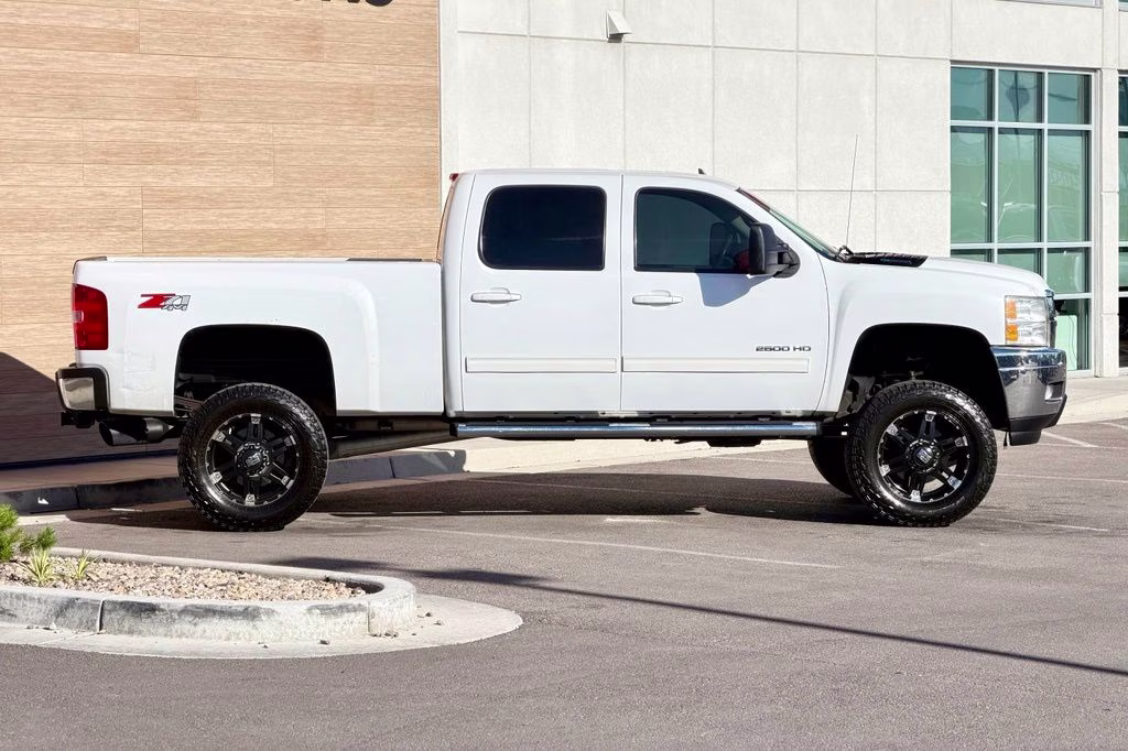 2011 Summit White Chevrolet Silverado 2500HD LTZ 4X4 Truck