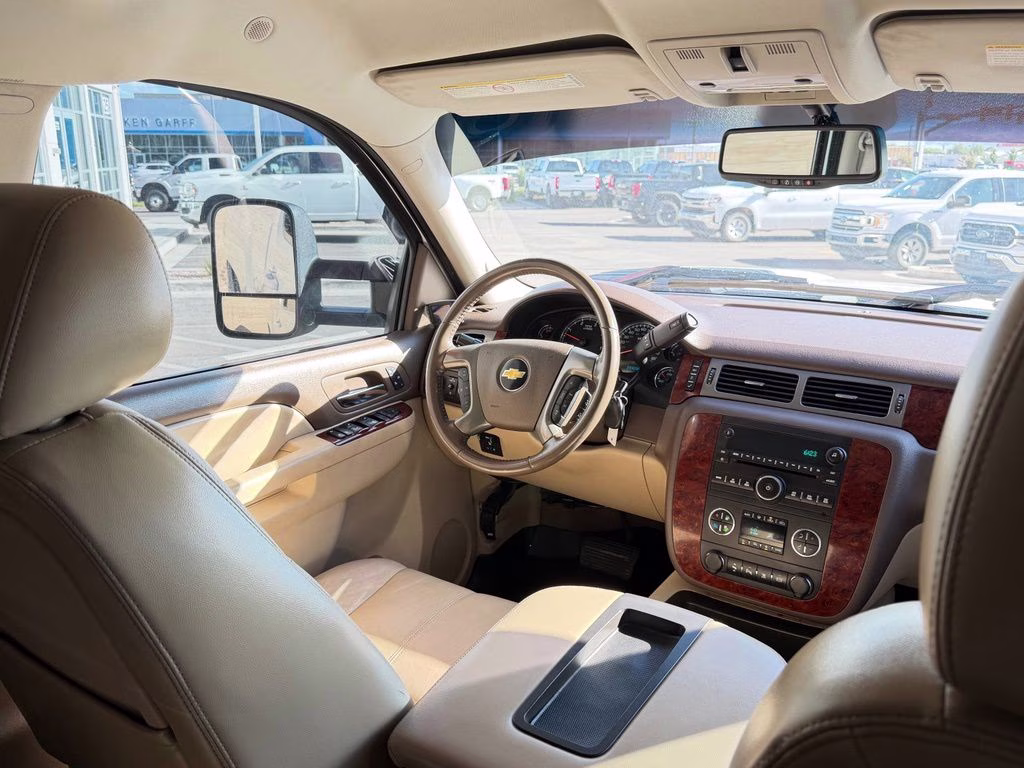 2011 Summit White Chevrolet Silverado 2500HD LTZ 4X4 Truck