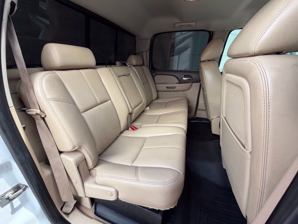 2011 Summit White Chevrolet Silverado 2500HD LTZ 4X4 Truck