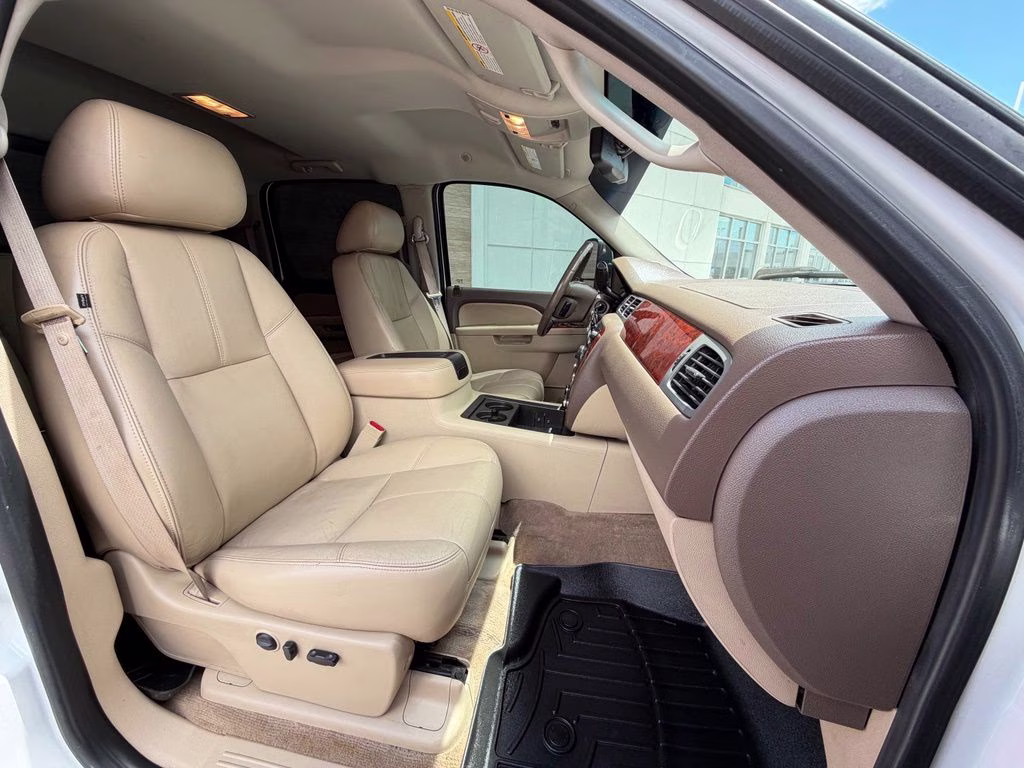 2011 Summit White Chevrolet Silverado 2500HD LTZ 4X4 Truck