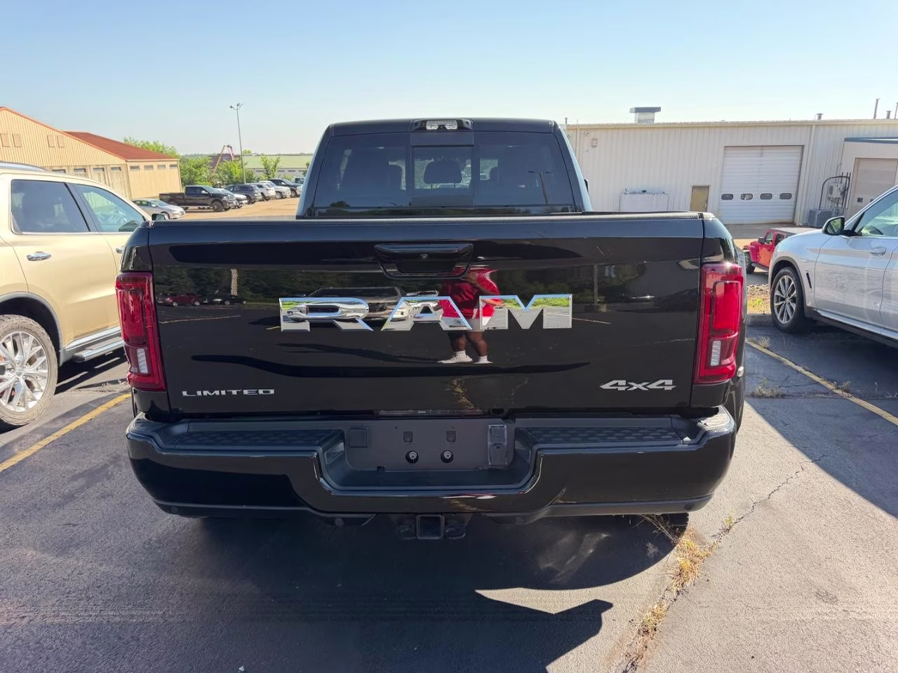 2025 Diamond Black Crystal Pearlcoat Ram 3500 Limited 4X4 Truck