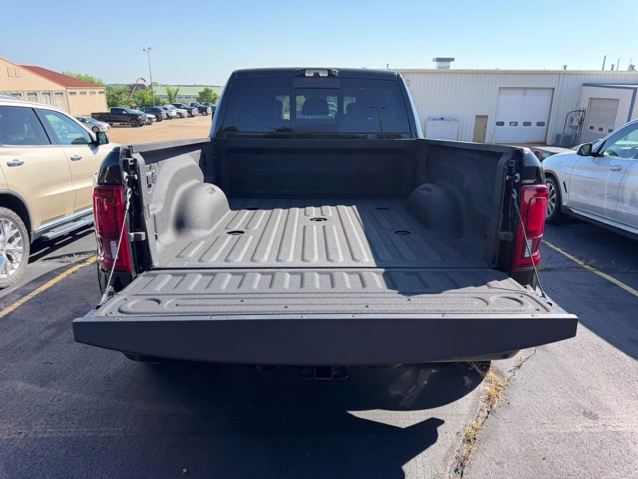 2025 Diamond Black Crystal Pearlcoat Ram 3500 Limited 4X4 Truck