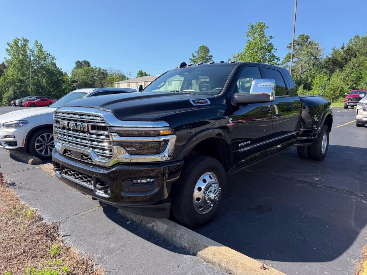 2025 Diamond Black Crystal Pearlcoat Ram 3500 Limited 4X4 Truck