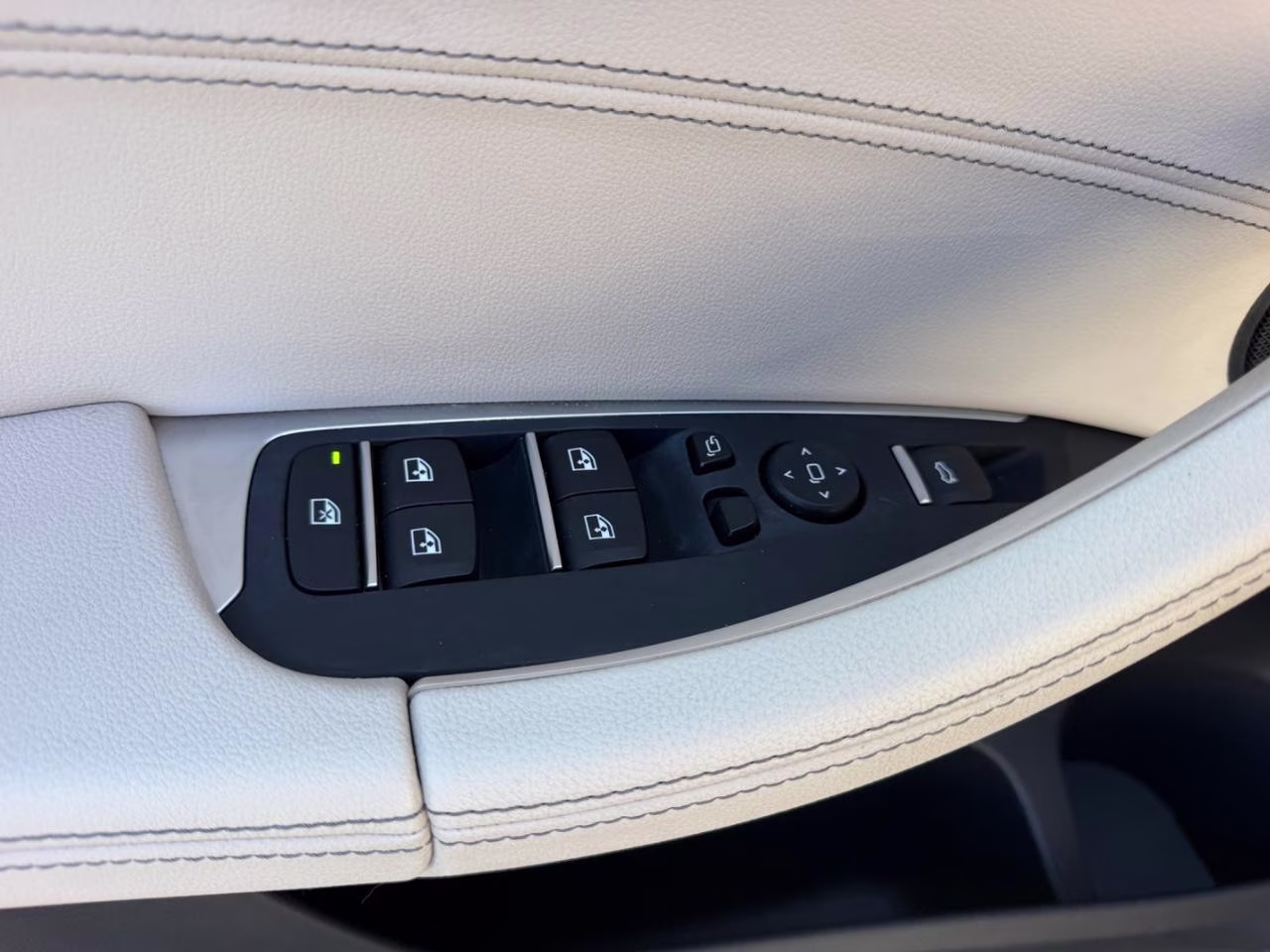 2019 Alpine White BMW X3 xDrive30i AWD SUV