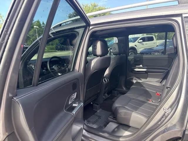 2026 Mountain Grey Metallic Mercedes-Benz GLB GLB 250 FWD SUV