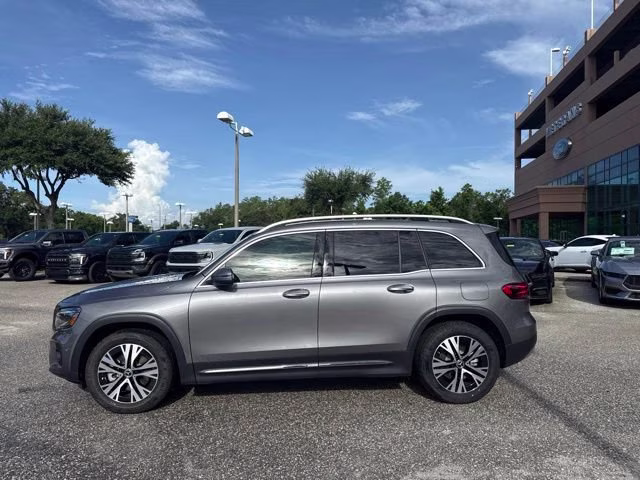 2026 Mountain Grey Metallic Mercedes-Benz GLB GLB 250 FWD SUV