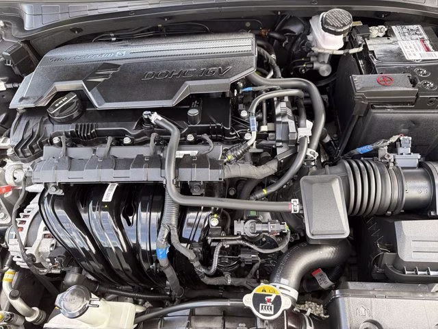 2023 Phantom Black Hyundai Elantra Limited FWD Sedan