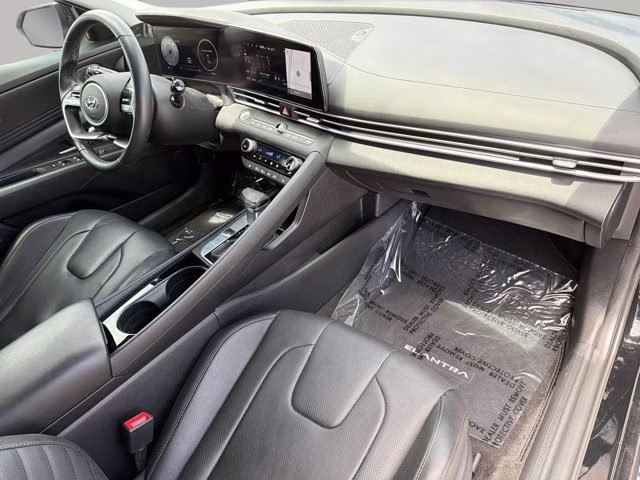2023 Phantom Black Hyundai Elantra Limited FWD Sedan