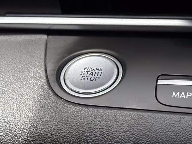 2023 Phantom Black Hyundai Elantra Limited FWD Sedan