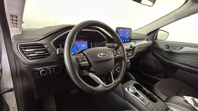 2024 Silver Metallic Ford Escape Active AWD SUV