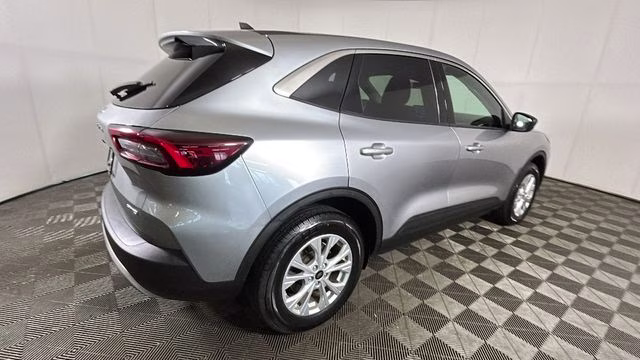 2024 Silver Metallic Ford Escape Active AWD SUV