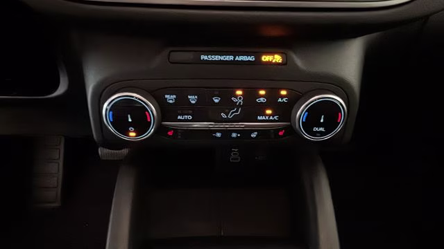 2024 Silver Metallic Ford Escape Active AWD SUV