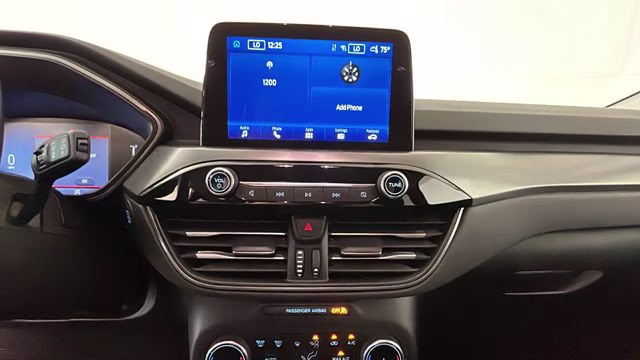 2024 Silver Metallic Ford Escape Active AWD SUV