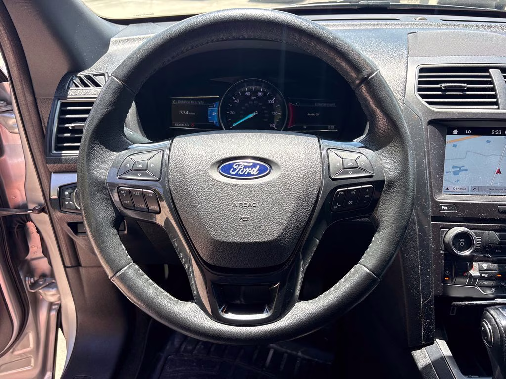 2018 Ingot Silver Ford Explorer XLT FWD SUV