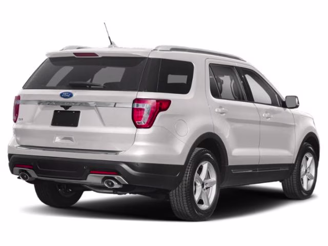 2018 White Platinum Ford Explorer Platinum 4X4 SUV