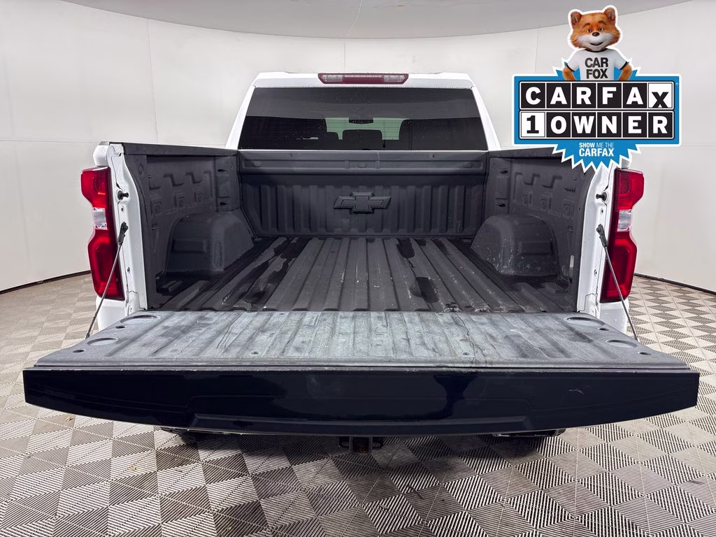 2020 Summit White Chevrolet Silverado 1500 RST 4X4 Truck