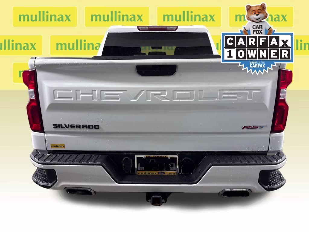 2020 Summit White Chevrolet Silverado 1500 RST 4X4 Truck