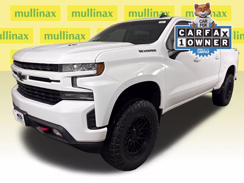 2020 Summit White Chevrolet Silverado 1500 RST 4X4 Truck