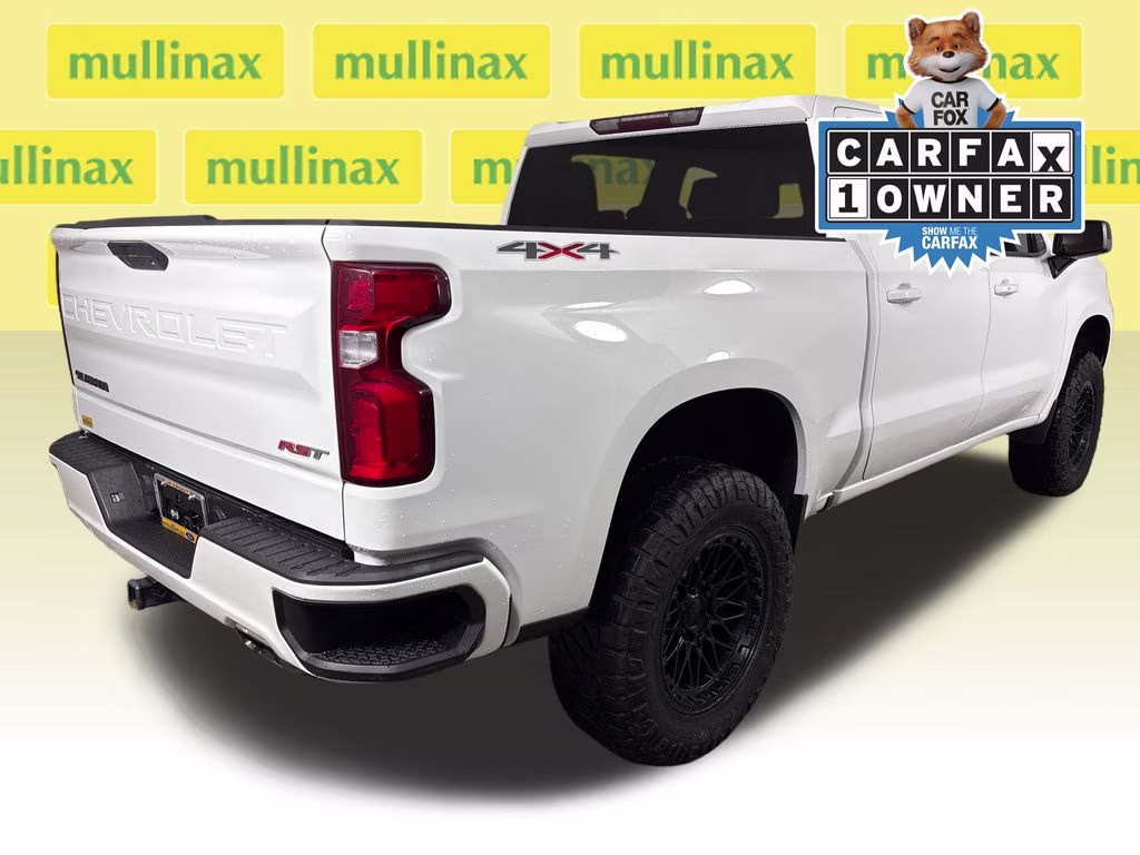 2020 Summit White Chevrolet Silverado 1500 RST 4X4 Truck