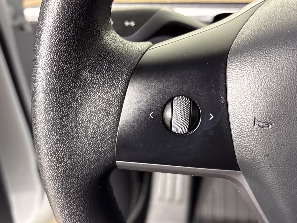 2021 Pearl White Multi-Coat Tesla Model Y Long Range AWD SUV