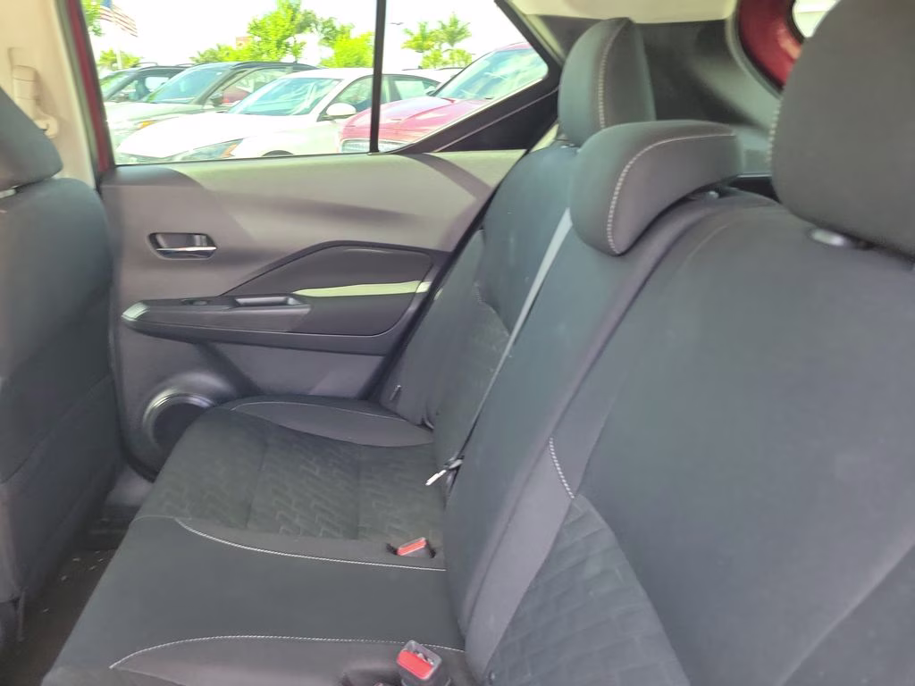 2023 Scarlet Ember Tintcoat/Super Black Nissan Kicks SV FWD SUV