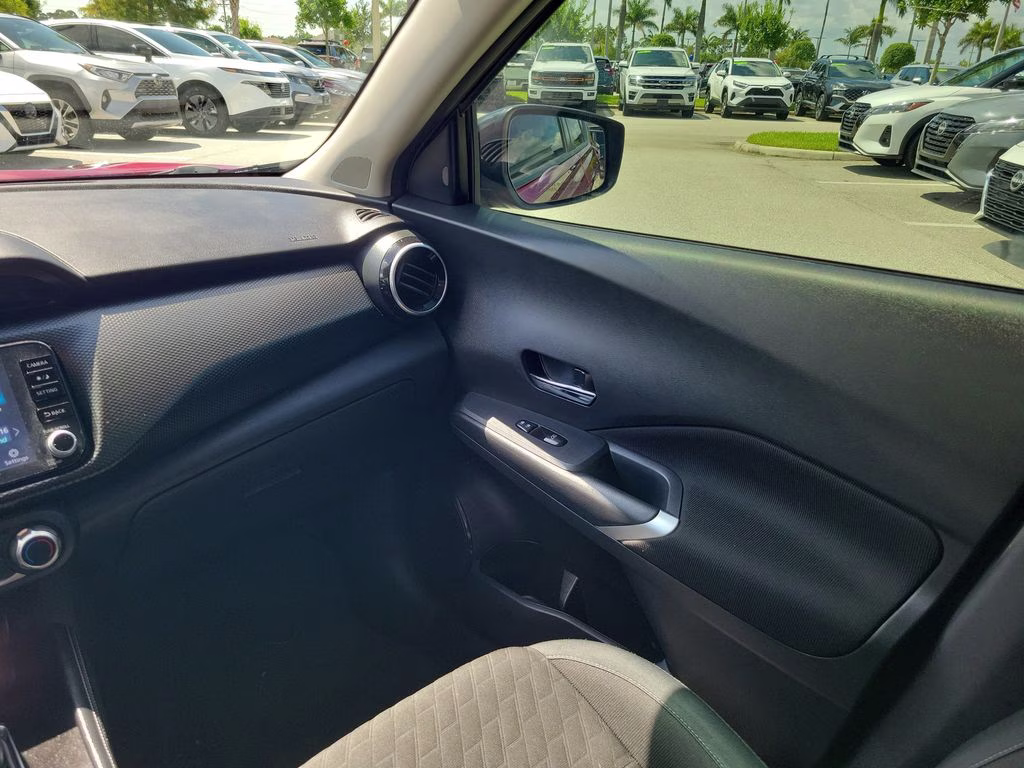 2023 Scarlet Ember Tintcoat/Super Black Nissan Kicks SV FWD SUV