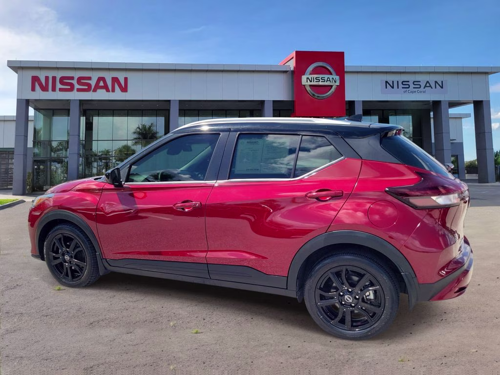 2023 Scarlet Ember Tintcoat/Super Black Nissan Kicks SV FWD SUV