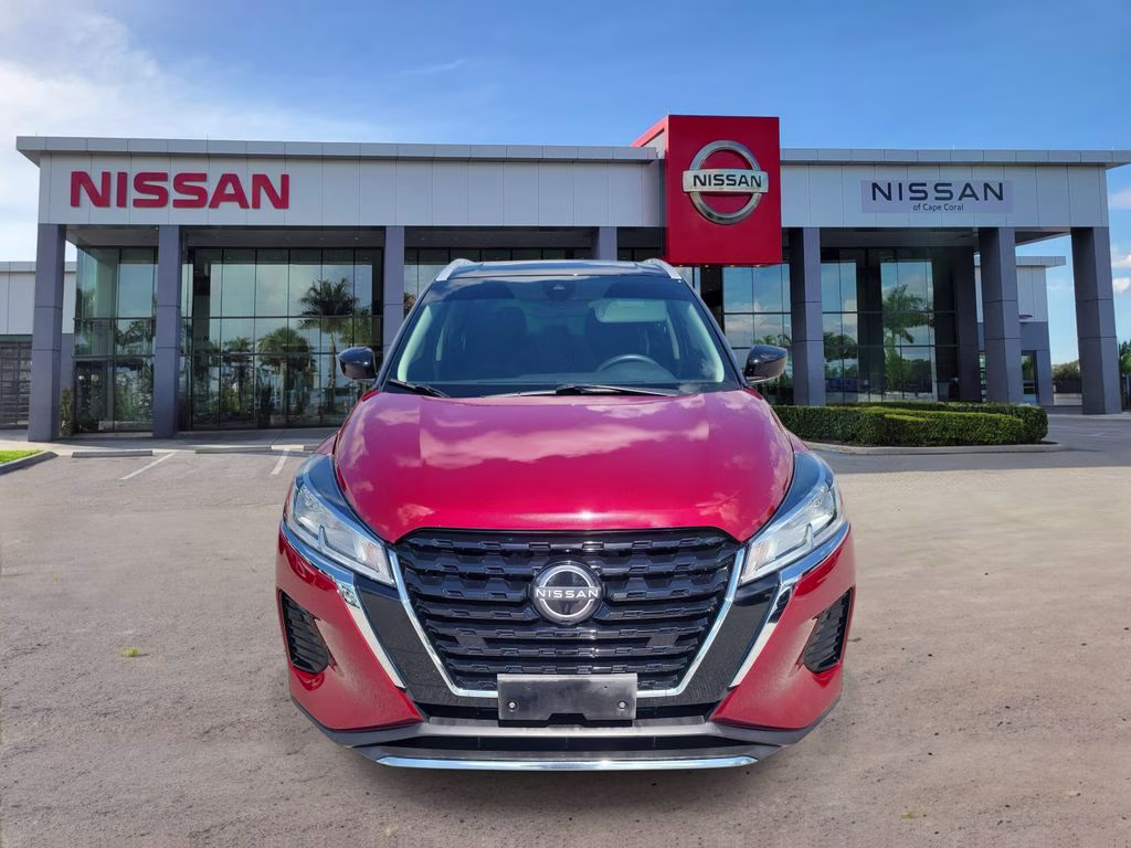 2023 Scarlet Ember Tintcoat/Super Black Nissan Kicks SV FWD SUV