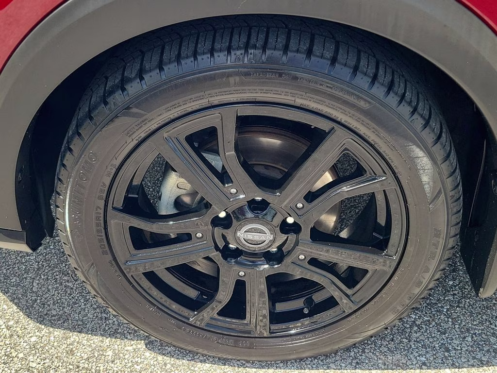 2023 Scarlet Ember Tintcoat/Super Black Nissan Kicks SV FWD SUV