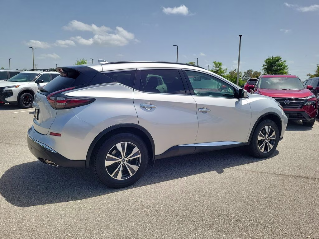 2023 Brilliant Silver Metallic Nissan Murano SV FWD SUV