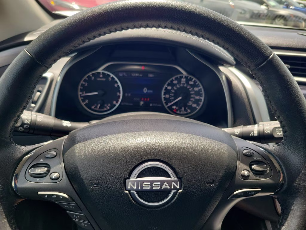 2023 Brilliant Silver Metallic Nissan Murano SV FWD SUV