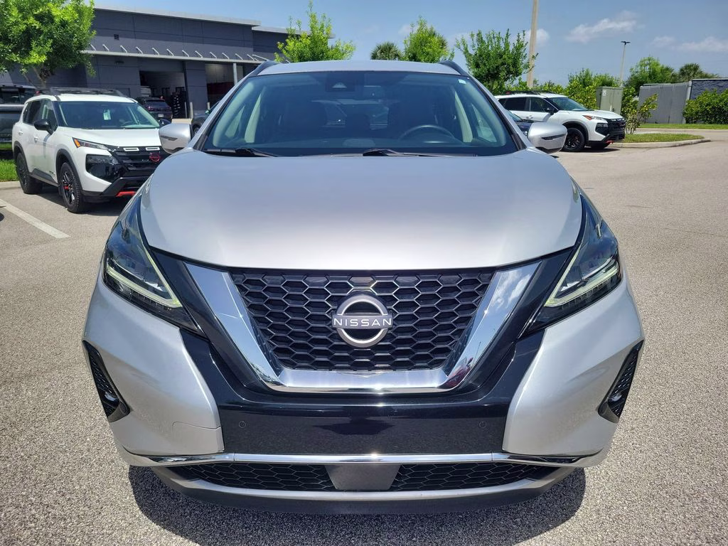 2023 Brilliant Silver Metallic Nissan Murano SV FWD SUV