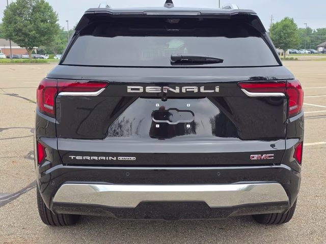 2027 Ebony Twilight Metallic GMC Terrain Denali AWD SUV