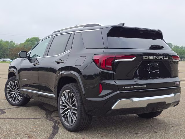 2027 Ebony Twilight Metallic GMC Terrain Denali AWD SUV