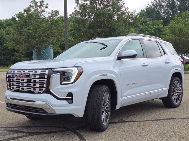 2027 Glacier White Tricoat GMC Terrain Denali AWD SUV