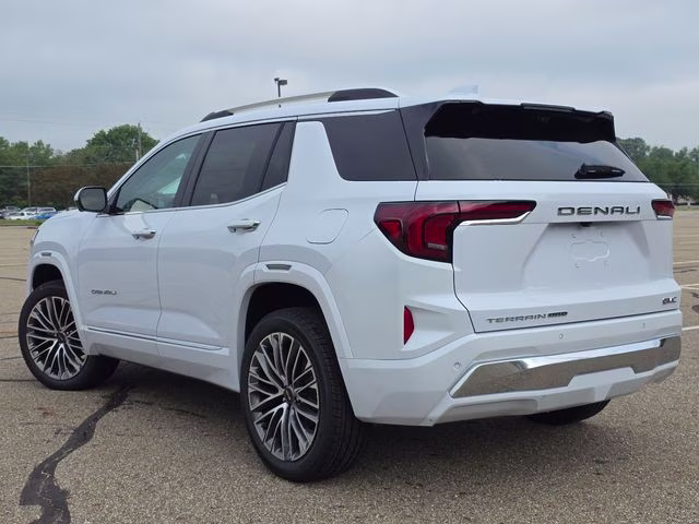 2027 Glacier White Tricoat GMC Terrain Denali AWD SUV