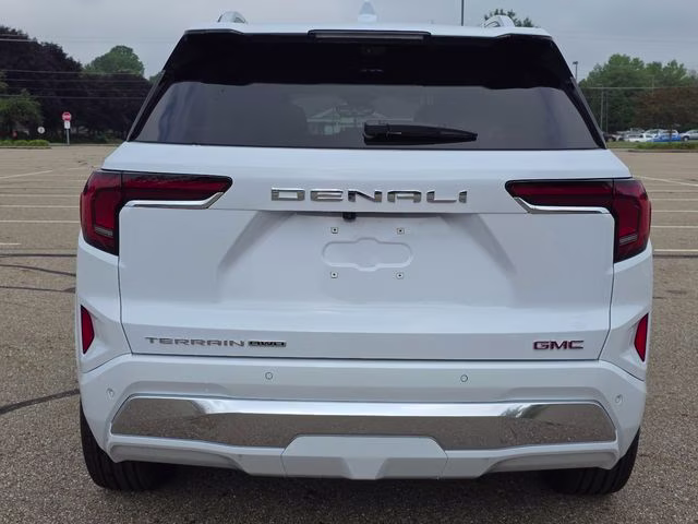 2027 Glacier White Tricoat GMC Terrain Denali AWD SUV