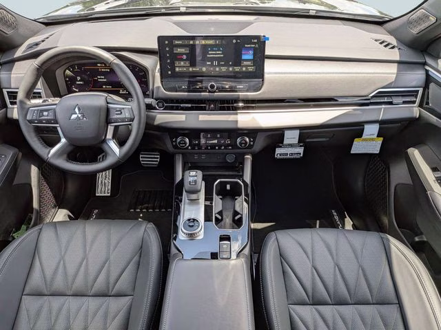 2026 Graphite Gray/Black Roof Mitsubishi Outlander Black Edition FWD SUV